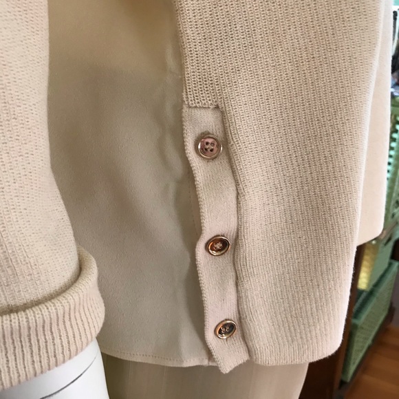 Ann Taylor sweater - Picture 2 of 7